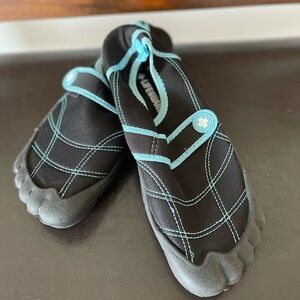 Lifeguard water shoes in a size 9/10